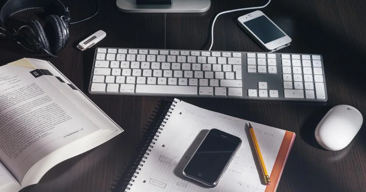 Visual guide for Daily work log template: capture decisions, progress and follow-up